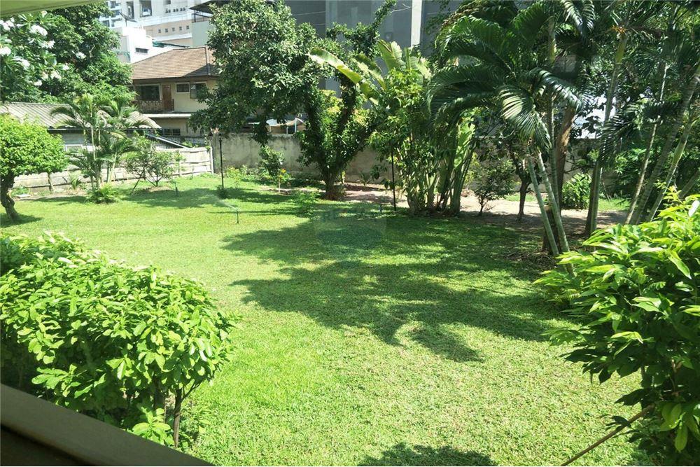 Phaya Thai Second hand single house condo for sale rent